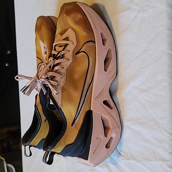 Nike Other - Nike sneakers